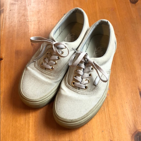 dove gray vans